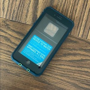 Life proof case for iPhone 8 Plus